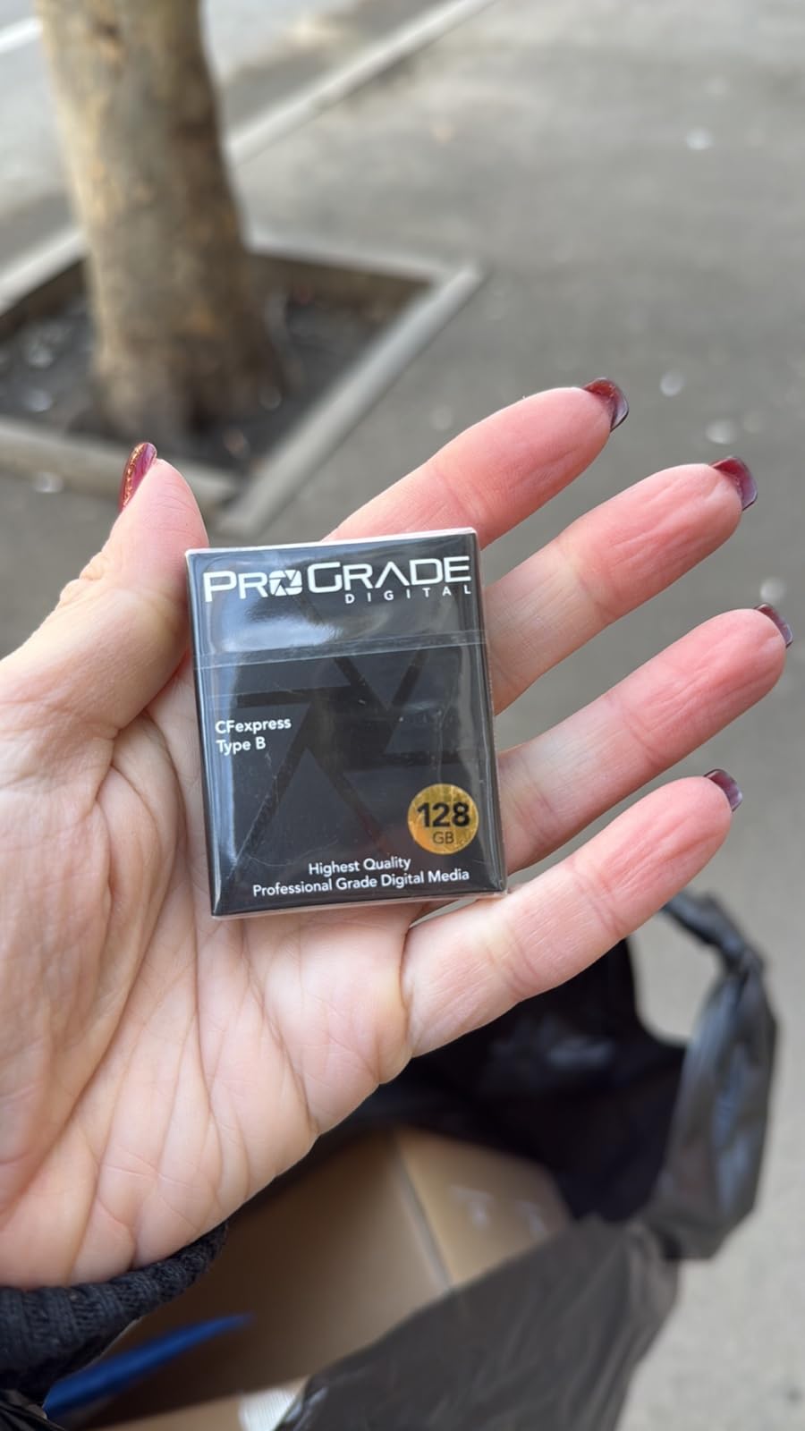 ProGrade Digital 512GB CFexpress 4.0 Type B Memory Card (Gold) - Read 3400MB/s, Write 3000MB/s customer photo 1