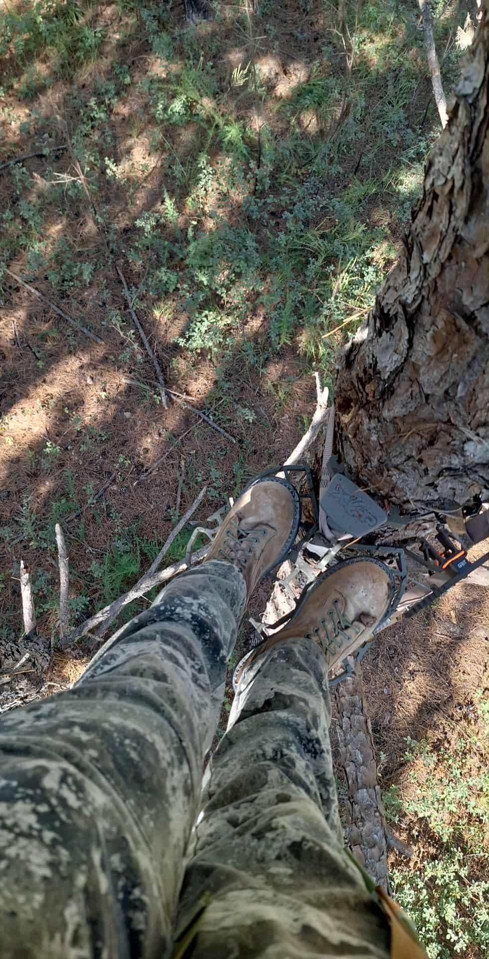 XOP Complete Tree Saddle Hunting System - Includes Aluminum Tree Saddle Platform, Mondo Saddle Harness and Carrying Bag customer photo 2