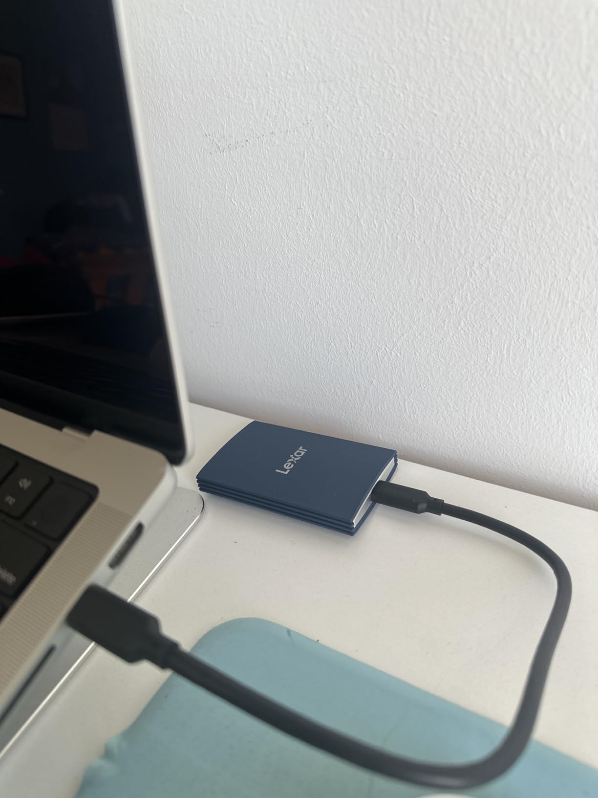 Lexar 2TB Armor 700 Portable SSD, Up to 2000MB/s, USB 3.2 Gen 2x2, Rugged, IP66 Water & Dust Resistance, Compatible w/iPhone 15/16, Cameras, Gaming, External SSD, Dark Blue (LAR700X002T-RNLNU) customer photo 2