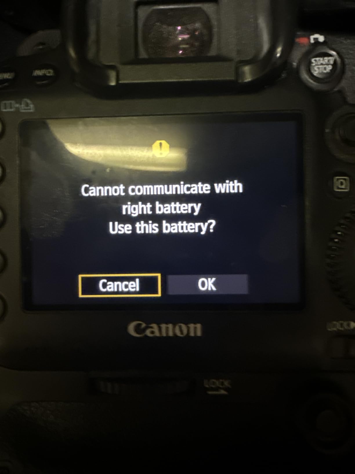 K&F CONCEPT 2600mAh LP-E6NH Battery and 3-Slot Battery Charger Compatible with Canon EOS R7, R6, R5, R, 6D Mark II, 5D Mark IV, 5D Mark III, 5DS, 5DS R, 5D Mark II, 80D, 90D, 6D, 7D, 7D Mark II customer photo 2