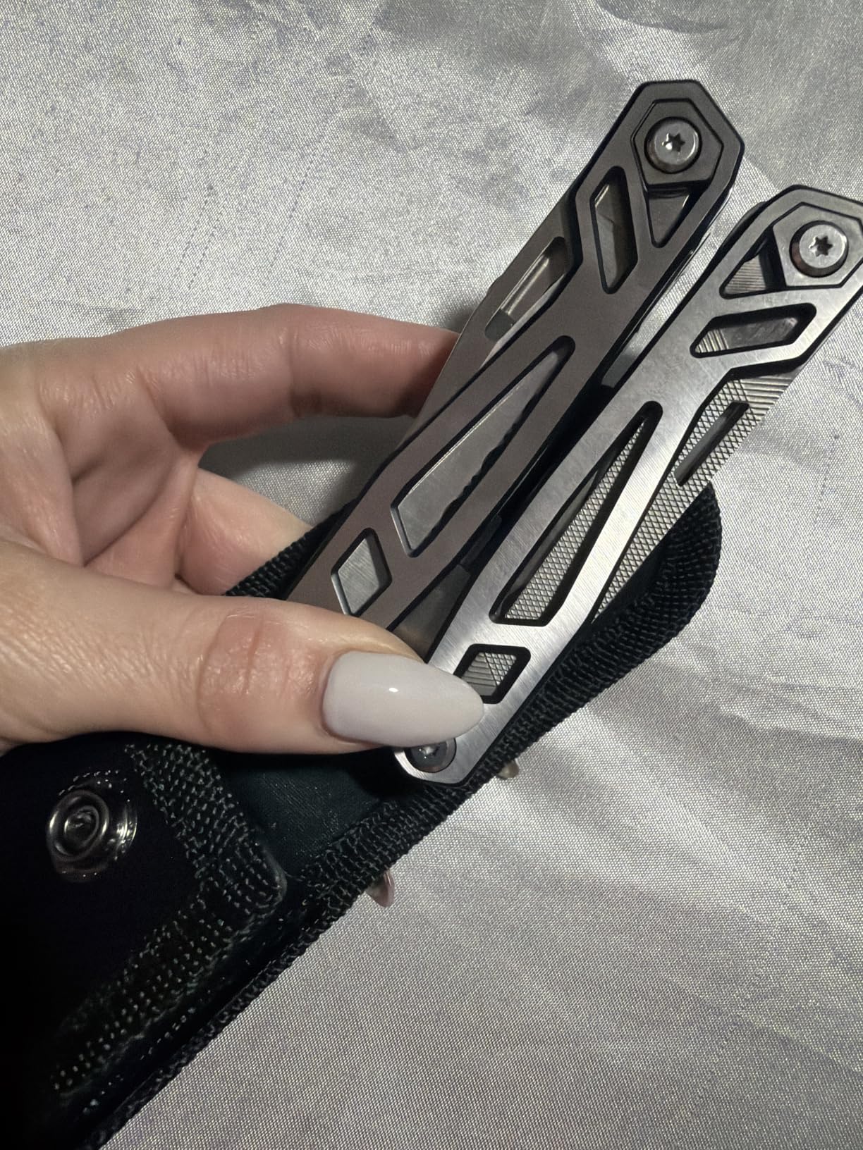 Father's Day Gifts for Men Dad Him, WETOLS 21-in-1 Multitools with Pocket Knife, Stainless Steel Self-locking Pliers with 8 Screwdriver Bits, Multi Tool Survival Gear, EDC Knife with Pouch for Outdoor customer photo 2