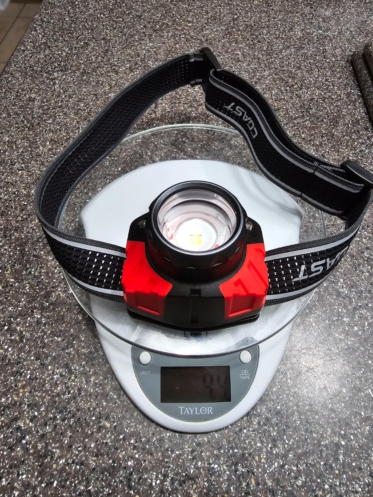 Coast FL85R 1000 Lumen Tri-Color (White/Red/Green) Focusing Rechargeable LED Headlamp, Built-in Rechargeable Battery customer photo 2