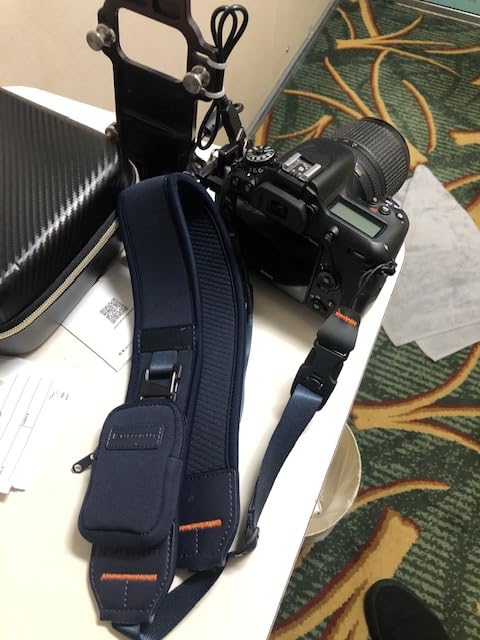 K&F CONCEPT Camera Neck Strap | Soft Neoprene, Adjustable Shoulder Belt, Zipped Pocket, Compatible with Sony/Canon/Nikon/Fuji DSLR SLR Mirrorless customer photo 1