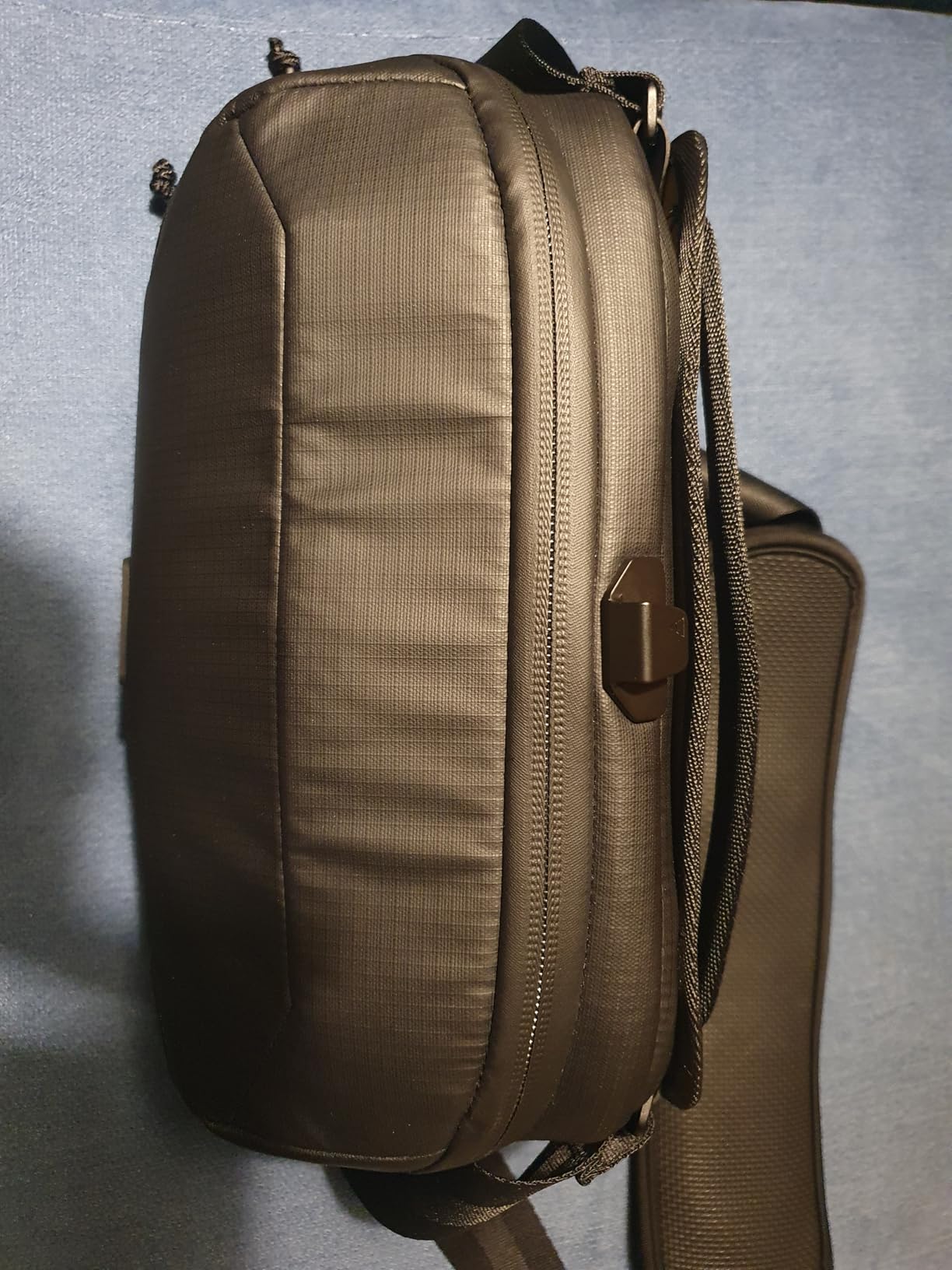 NOMATIC McKinnon Camera Sling 5L - Quick Access Water-Resistant Camera Sling Bag customer photo 1