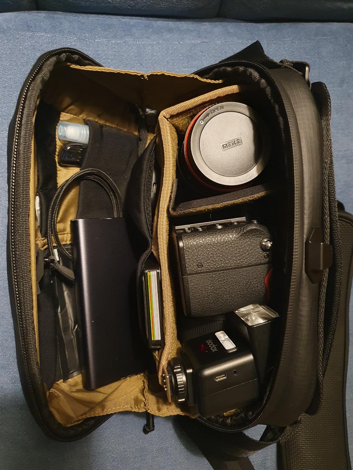 NOMATIC McKinnon Camera Sling 5L - Quick Access Water-Resistant Camera Sling Bag customer photo 2