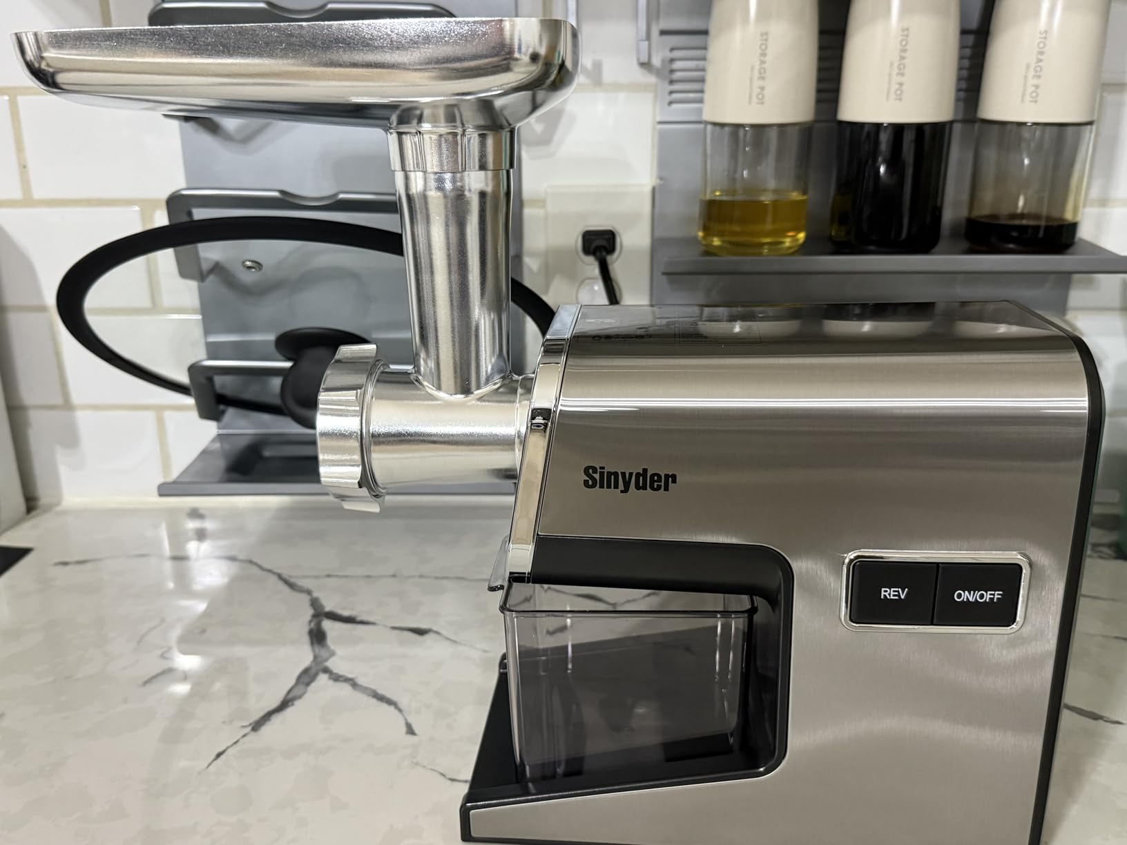 Sinyder Electric Meat Grinder,3000 Max Heavy Duty Stainless Steel Meat Mincer with 2 Blades,3 Grinding Plates customer photo 2