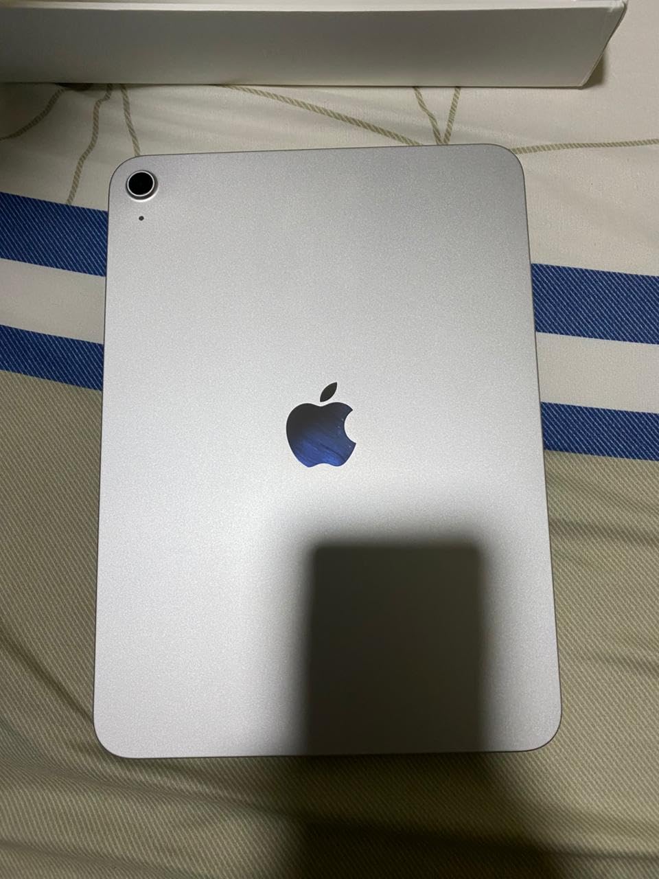 Apple iPad 11-inch: A16 chip, Liquid Retina Display, 128GB, Wi-Fi 6, 12MP Front/12MP Back Camera, Touch ID, All-Day Battery Life - Blue customer photo 2