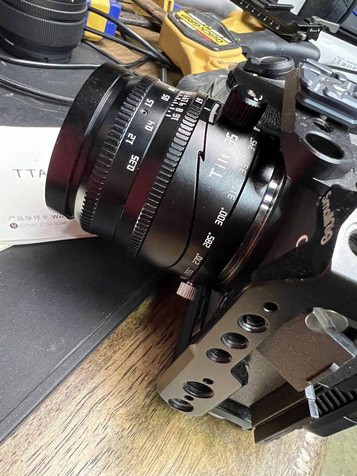 TTARTISAN Tilt 35mm f/1.4 for E-Mount APS-C Manual Focus Prime Lens for Mirrorless Camera A6500 A6600 A6700 NEX-5C NEX-6 NEX-7 ZVE-10 ZVE-10II FX30 A7M4 A7R5 A7S3 A7CR A1 A9 ZV-E1 customer photo 1