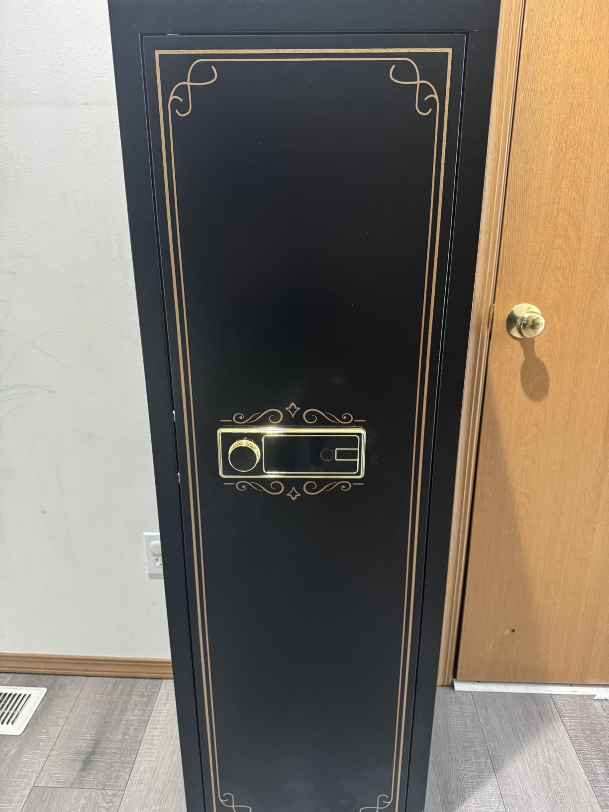 Karini 12-15 Biometric Gun Safe for Rifles, Heavy-Duty Cold-Rolled Steel, Large Rifle Safe with Adjustable Gun Rack, Removable Shelf - Quick Access Long Gun Safe, Gun Cabinets for Rifles and Shotguns customer photo 2