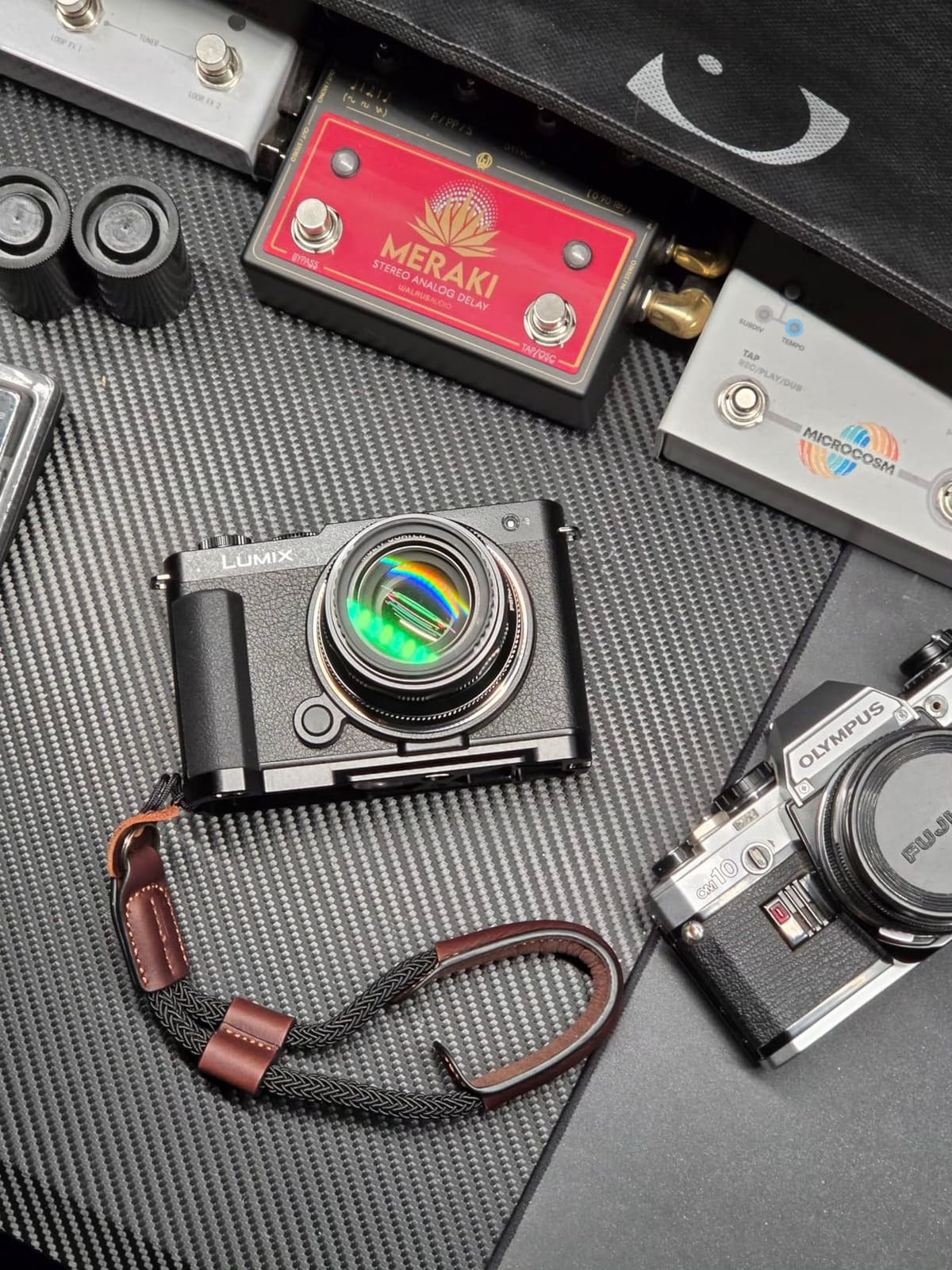 LUMIX S9 Mirrorless Camera, 24.2MP Full Frame with Phase Hybrid AF, New Active I.S. Technology - DC-S9BODYK9 (Black) customer photo 1