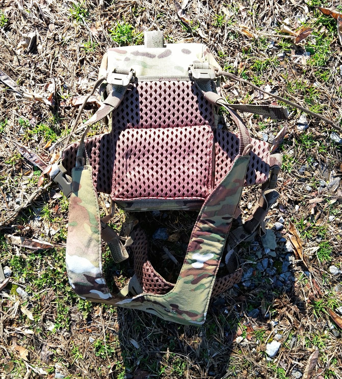 Eberlestock Bravo Modular Bino Pack | Magnetic-Free Hunting Binocular Harness with Quiet Shock Cord Closure - MOLLE Compatible - Breathable Air-Mesh Straps customer photo 2