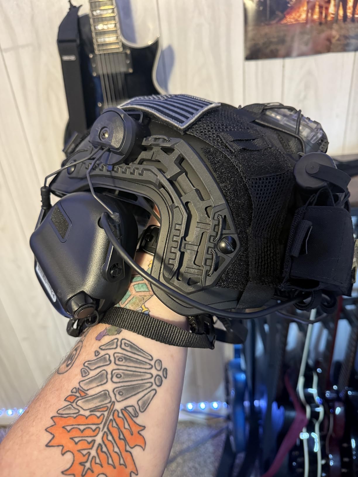 EARMOR M31 PLUS Electronic Ear Protection for Shooting, Tactical Headset Earmuffs with Noise Cancelling & Sound Amplification customer photo 2