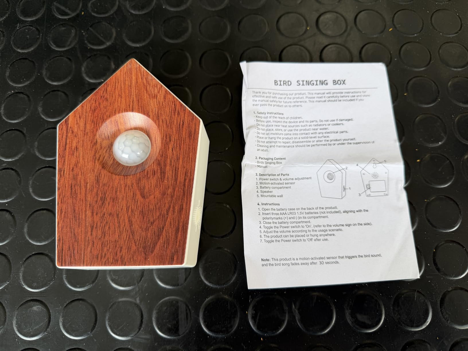Bird Sound Machine with Motion Sensor, Singing Bird Box for Sound Therapy, Realistic Natural Bird Chirping Sound Device customer photo 2