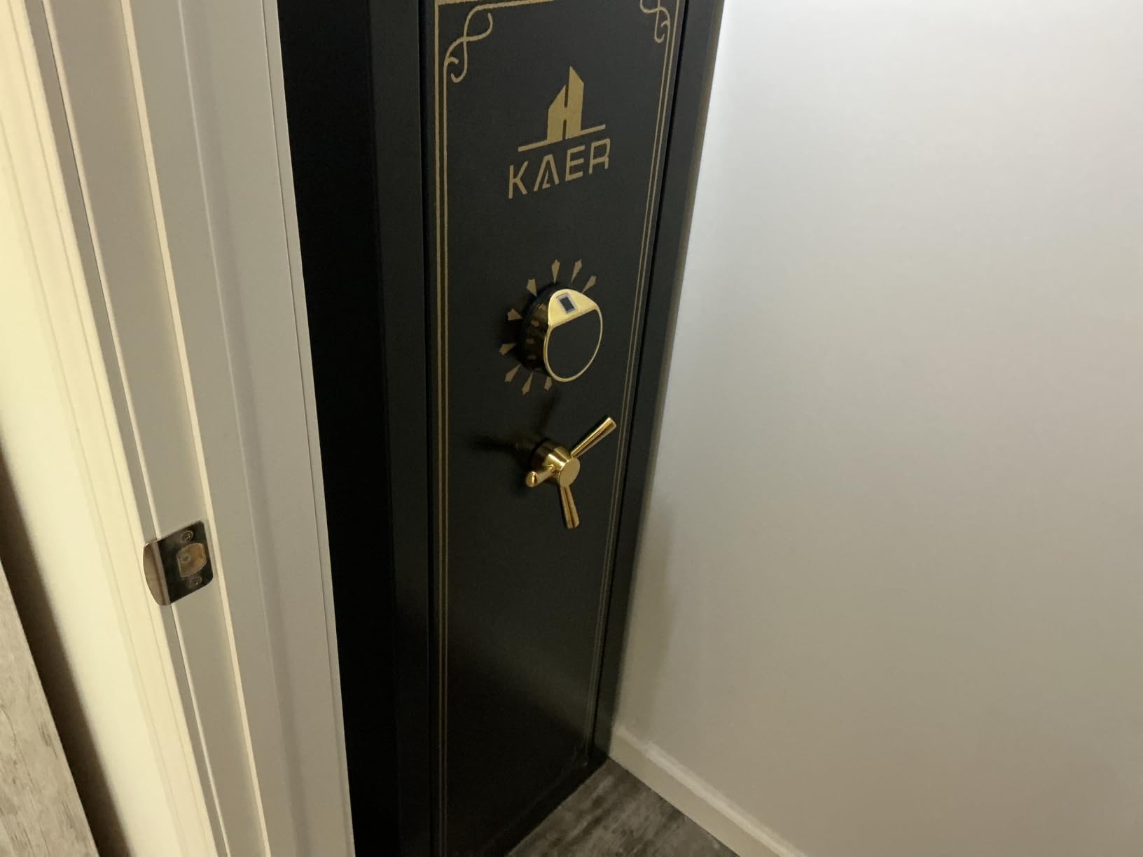 KAER 25 Gun Safe Biometric - Assembled Gun Safe for Rifles and Pistols, Long Rifles Safe Large Gun Cabinet with Digital Keypad customer photo 1