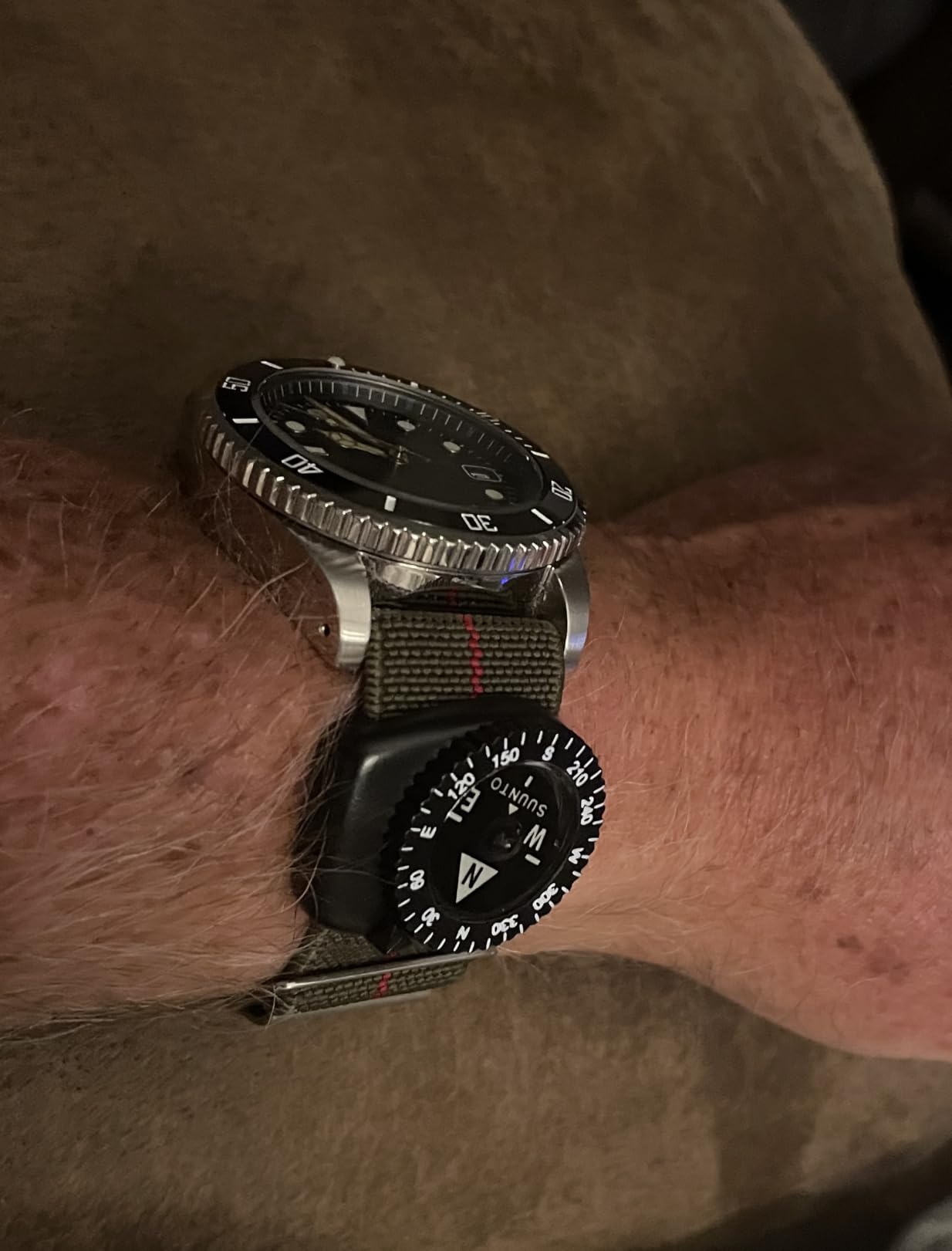 SUUNTO Multifunctional Compass, Northern Hemisphere, Compact Waterproof Navigation Compass for Hiking & Adventure customer photo 2