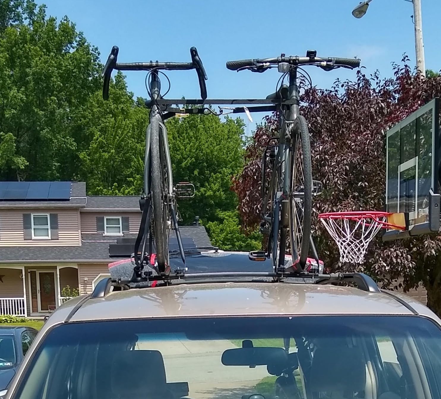 Swagman Upright Roof Mount Bike Rack – Rooftop Upright Bike Carrier for Secure Bicycle Transport customer photo 2