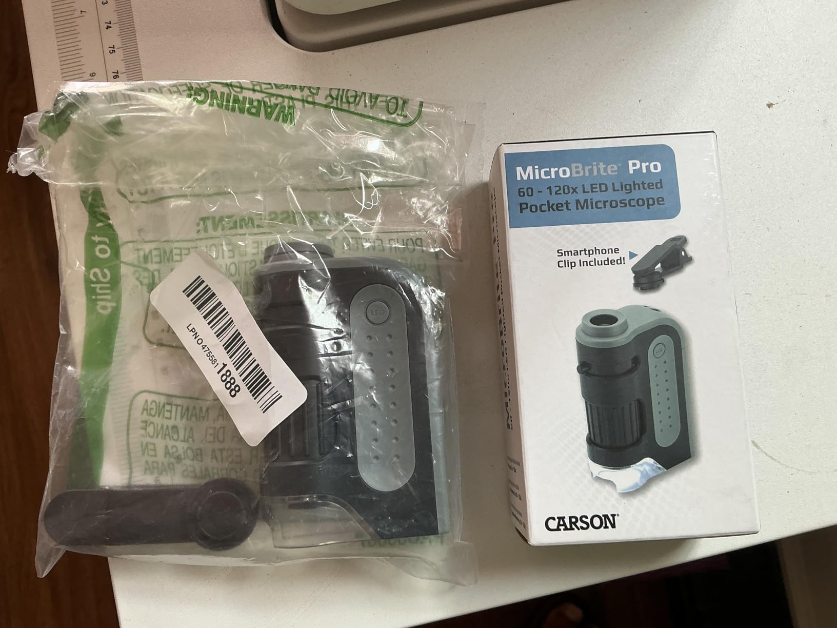 Carson MicroBrite Pro Kit with Pocket Microscope & Smartphone Adapter Clip | Science Kit with 60x-120x LED Lighted Pocket Microscope and Smartphone Adapter For Digiscoping (MM-350) customer photo 2