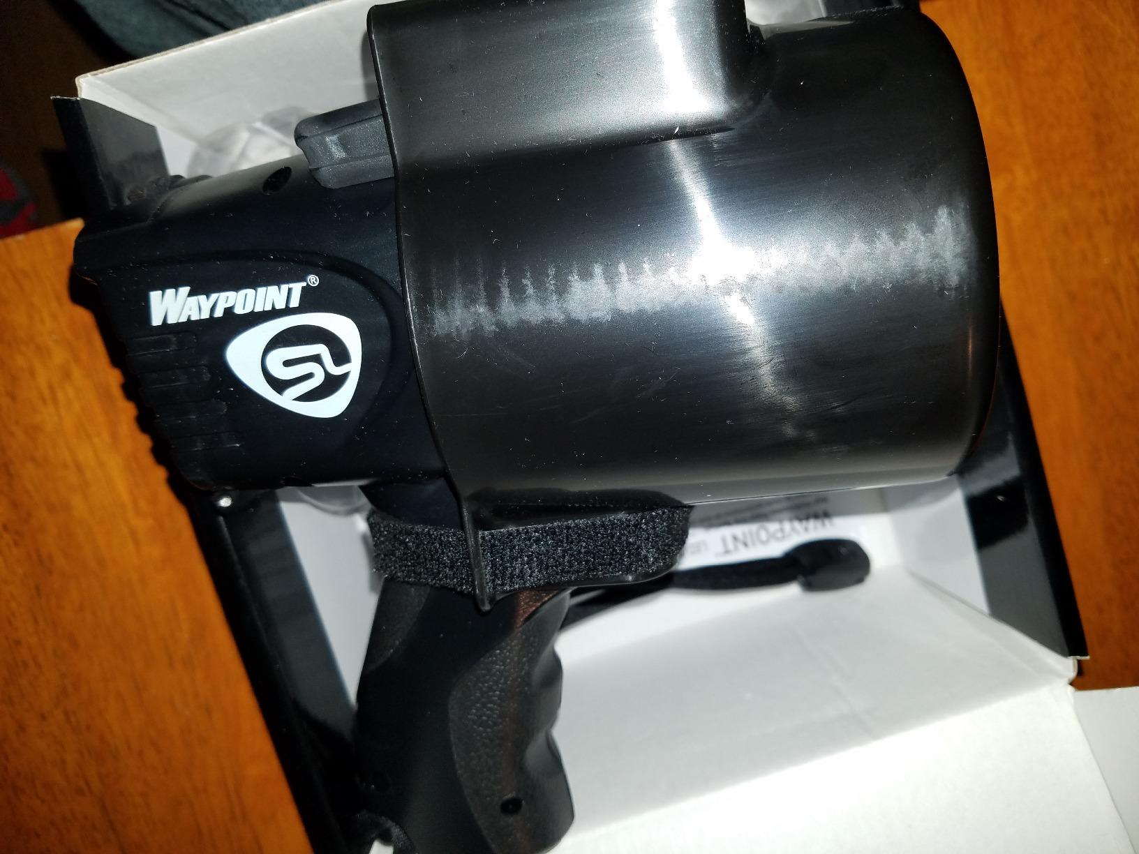 Streamlight 44900 Waypoint 750-Lumen 150,000-Candela Spotlight, Yellow customer photo 2