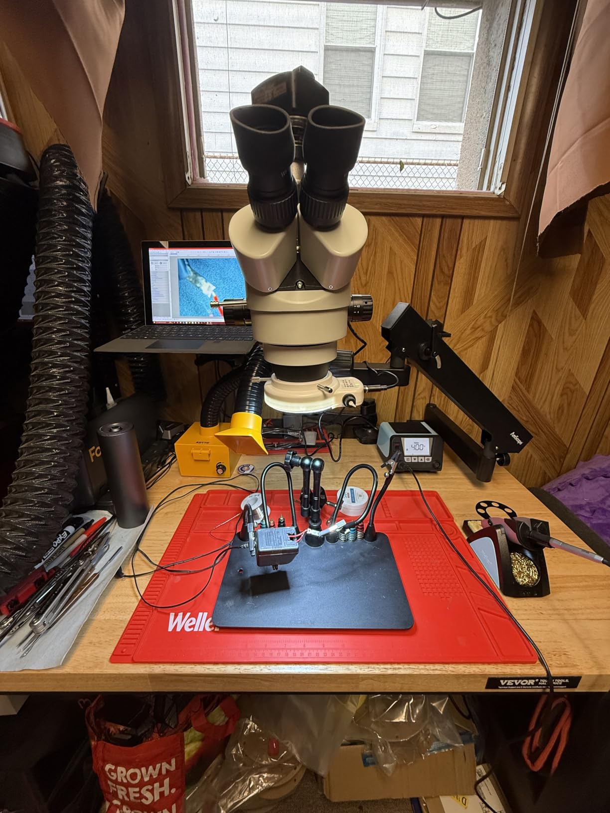 AmScope SM-6TX Trinocular Stereo Zoom Microscope, 3.5X-45X Magnification customer photo 1