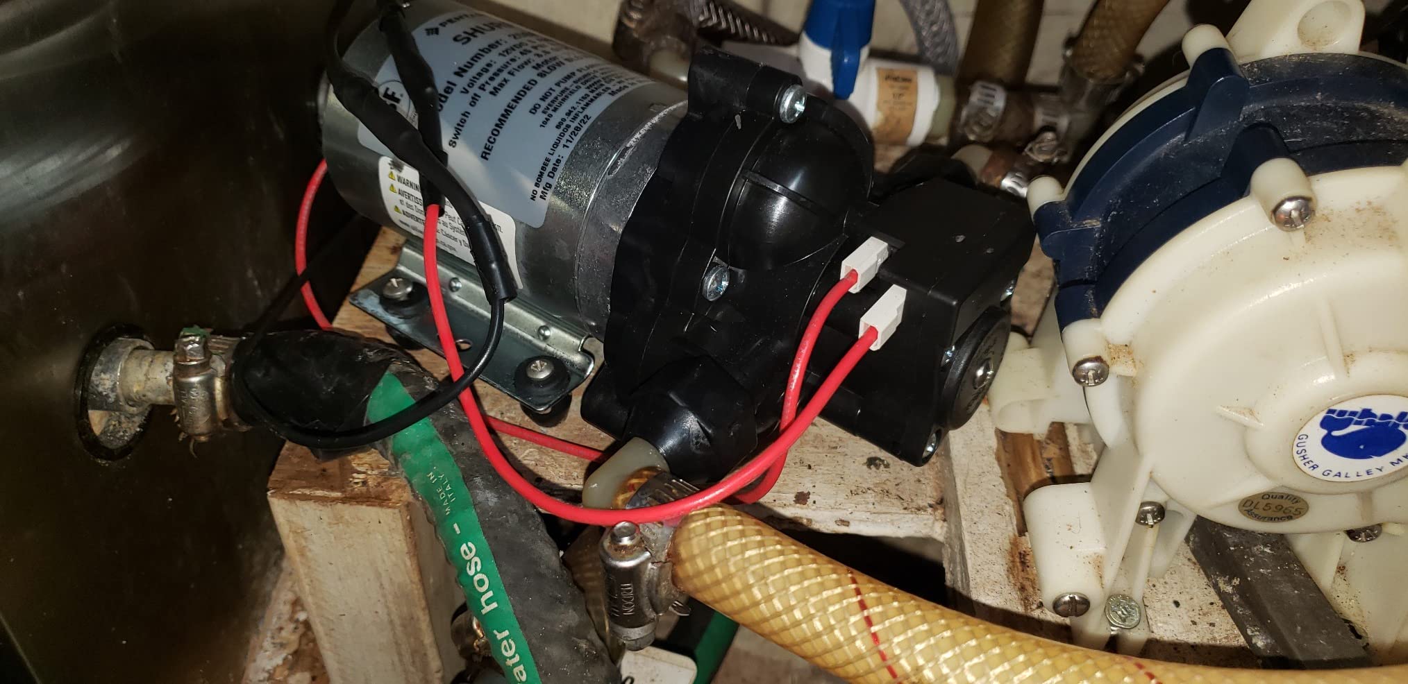 Precitrade Shurflo 2088-554-144 Fresh Water Pump, 12 Volts, 3.5 Gallons Per Minute, 45 Psi customer photo 1