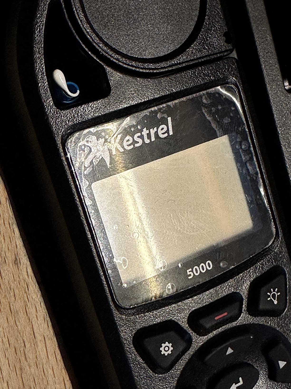 Kestrel 5000 Environmental Meter with Bluetooth LiNK, Black customer photo 2