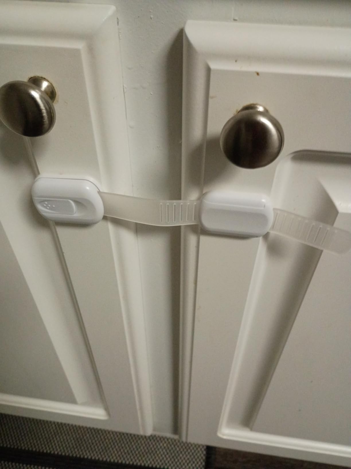 Child Safety Strap Locks (10 Pack) Baby Locks for Cabinets and Drawers, Toilet, Fridge & More. 3M Adhesive Pads. Easy Installation, No Drilling Required, White customer photo 2