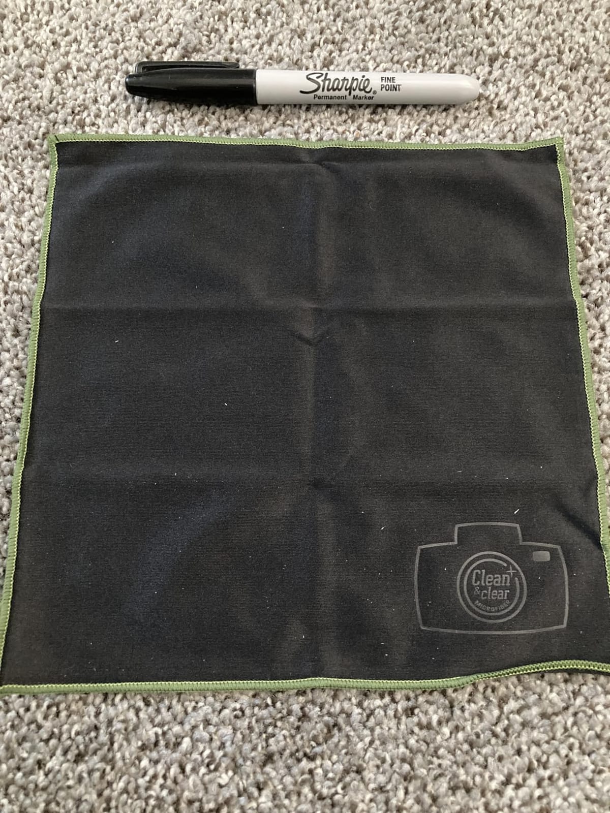 Clean & Clear Microfiber Cleaning Cloth, EXTRA LARGE [8 Pack] ULTRA PREMIUM Microfiber Cleaning Cloth - Microfiber Cloth for Camera Lens, Glasses, Screens, and all Lens. customer photo 1