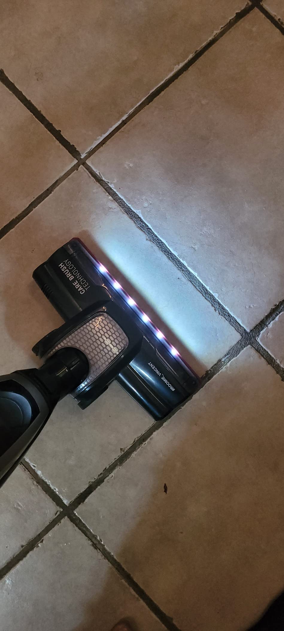 Roomie Tec SlimVac Upright Cordless Vacuum Cleaner, Stick Vac, 2200mAh Batt customer photo 1