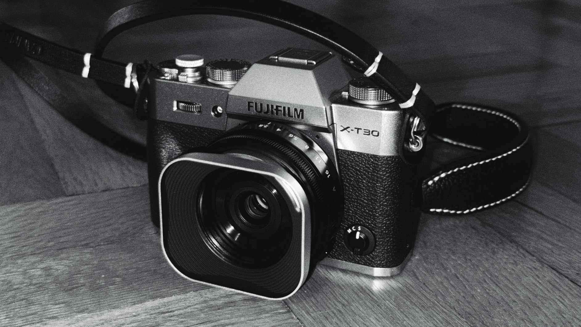 Padded Leather Camera Neck Shoulder Strap for Mirrorless CP005 BR customer photo 2