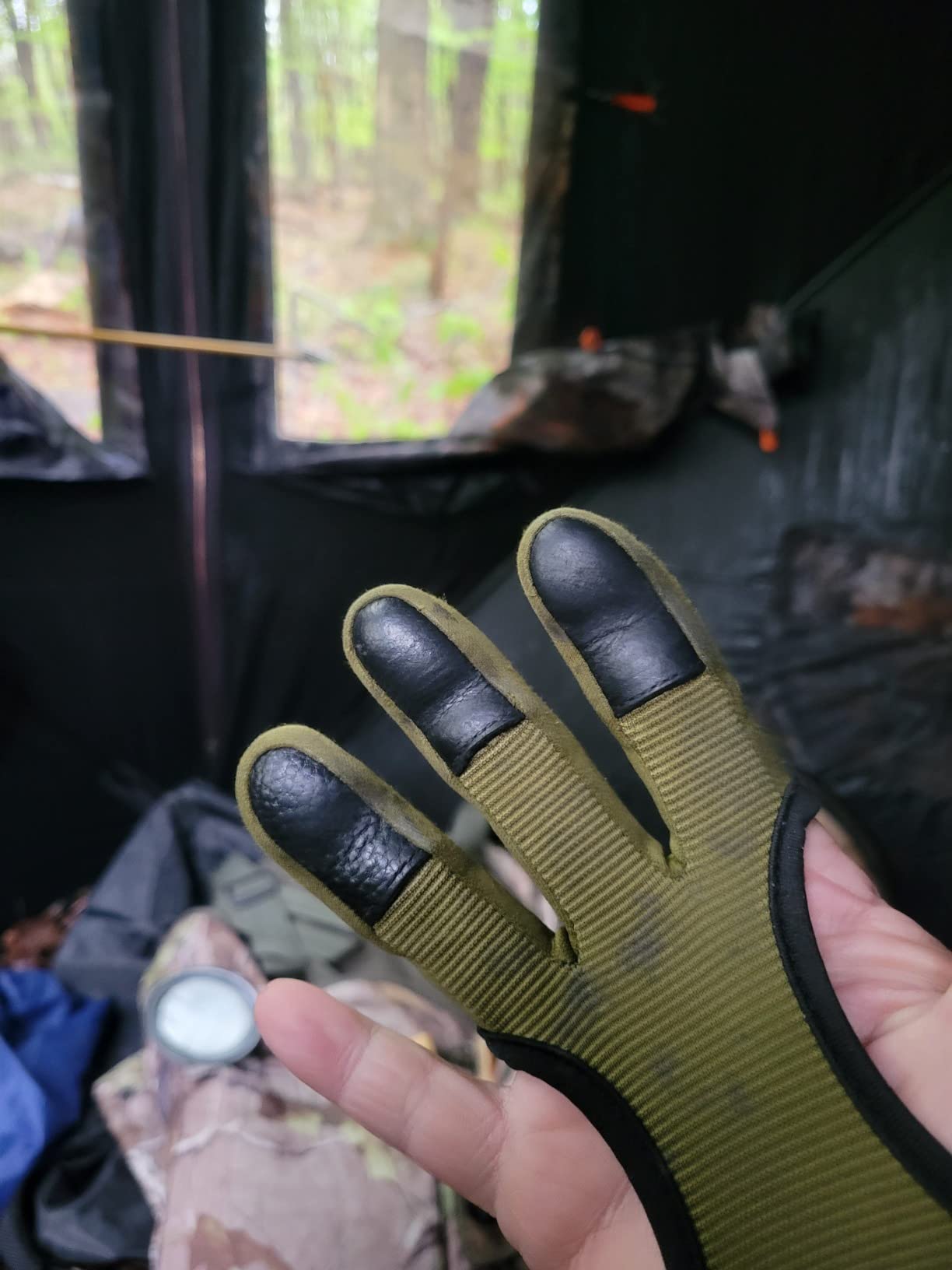 Seektop Archery Gloves Shooting Hunting Leather Three Finger Protector | Archery Glove Guard for Men Women, Youth Adult Beginner customer photo 2