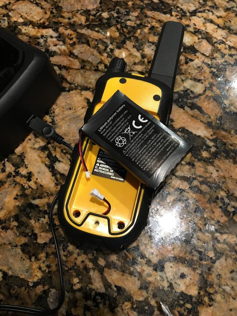 DEWALT DXFRS800 FRS Walkie Talkies, Long Range 2 Way Radio, 2W, IP67 Waterproof, Rechargeable, 2 Pack, DXFRS800 customer photo 1