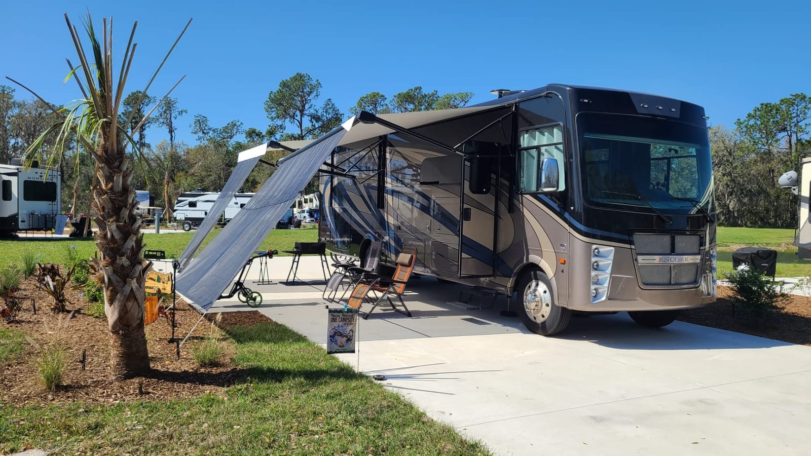 ShadePro - Vista Shade - RV Awning Shade Screen - Zipper Sun Screen Installs in Seconds - Solar Mesh Blocks 87% of Sunlight - The Original Camper Sunscreen Shade for Awnings - 17' x 8' - Black customer photo 1