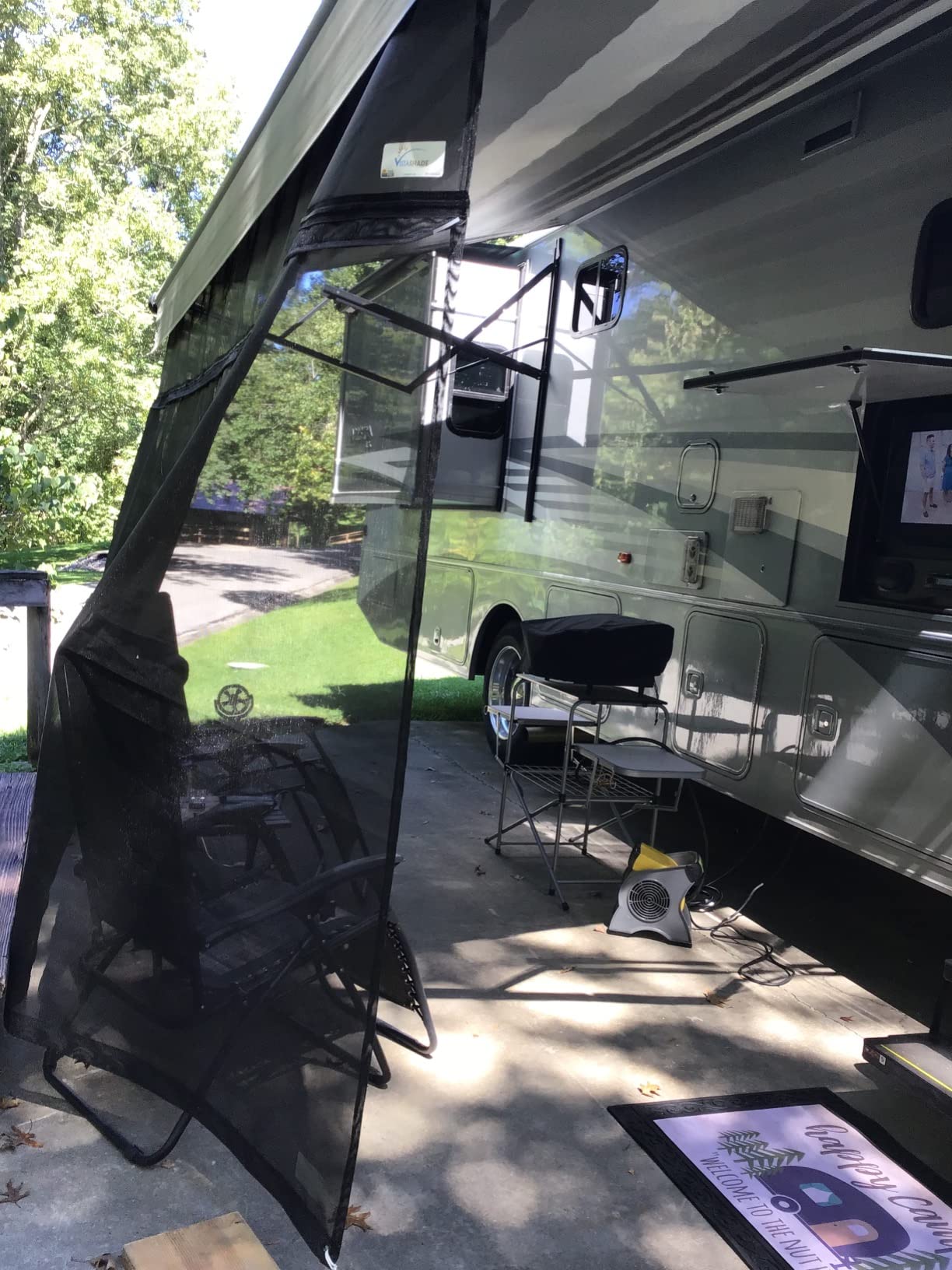ShadePro - Vista Shade - RV Awning Shade Screen - Zipper Sun Screen Installs in Seconds - Solar Mesh Blocks 87% of Sunlight - The Original Camper Sunscreen Shade for Awnings - 17' x 8' - Black customer photo 2