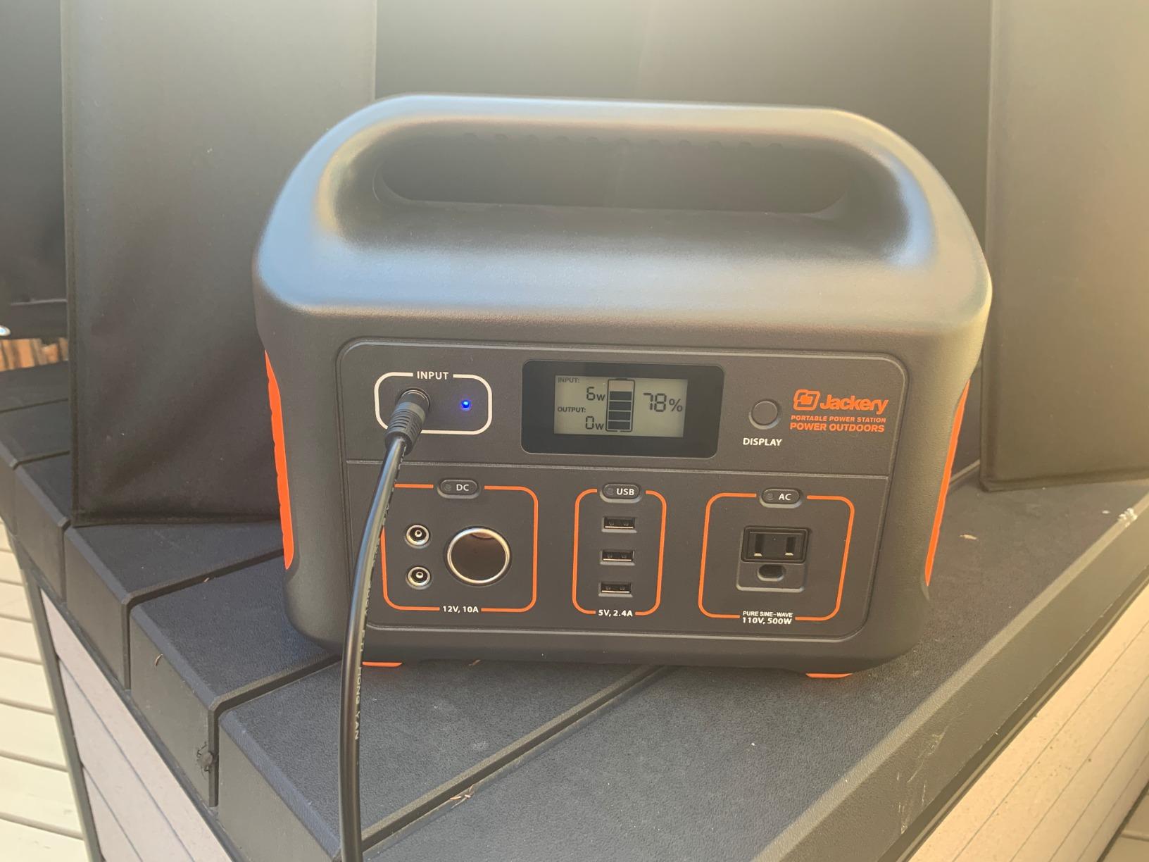 Jackery Explorer 500 v2 Portable Power Station, 512Wh, 500W AC, LiFePO4 Battery, 1000W Surge, 14 lbs Lightweight, Solar Generator customer photo 2
