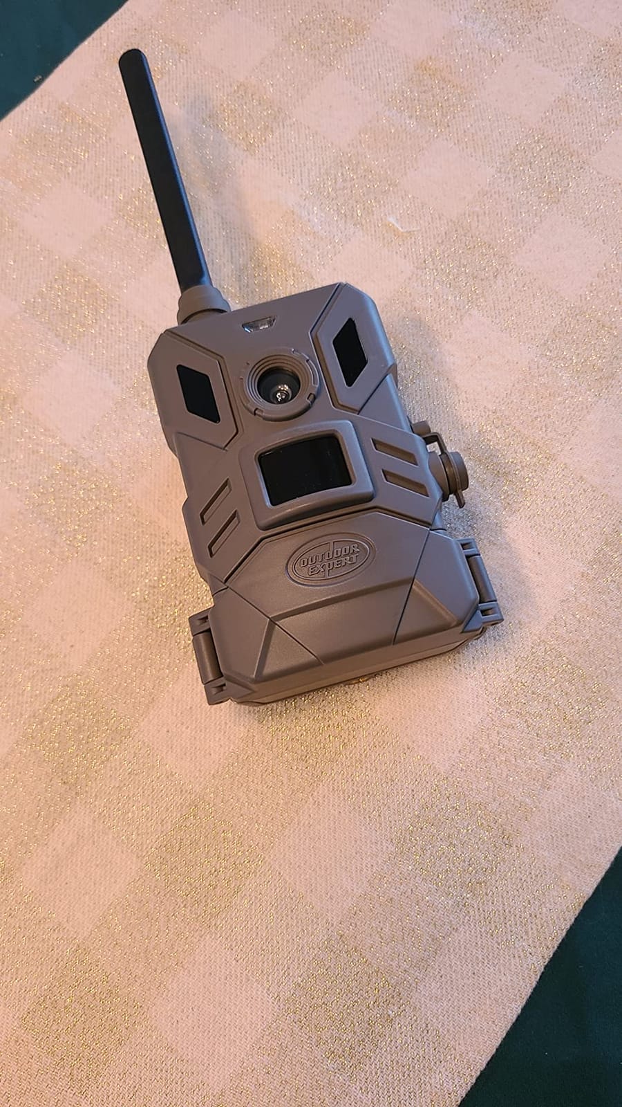 OUTDOOR EXPERT 4G Cellular Trail Camera,36MP Hunting Camera with No Glow 940nm IR Led Night Vision,HD Video IP66 Waterproof Game Cam,90FT Flash Range Wildlife Monitor customer photo 1