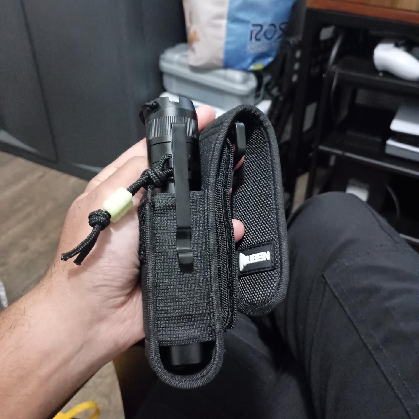 WUBEN Flashlight Holster LED Tactical Flash Light Nylon Pouch Holder Belt Adjustable Heavy Duty Carry Case 5.5