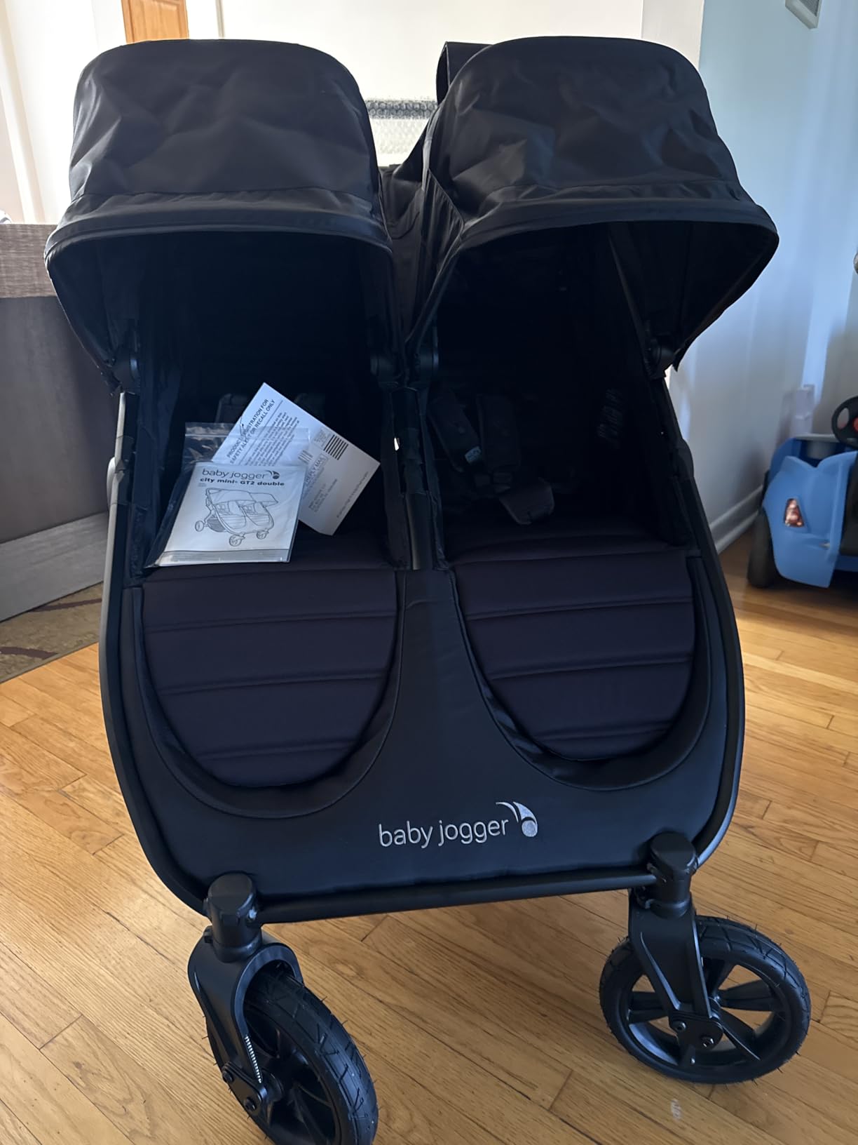 Baby Jogger® City Mini GT2 All-Terrain Side by Side Double Stroller, Twin Stroller for Newborns and Toddlers, Compatible with Britax, Cybex, Graco, and Maxi Cosi Infant Car Seats, Jet Black customer photo 1