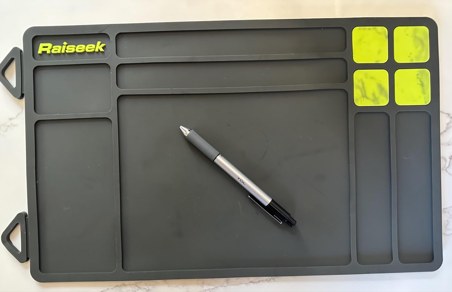 Raiseek Gun Cleaning Mat, Anti-Slip Rubberized Pistol Mat, Magnetic Maintenance Mat with Organizer Parts Tray, Protective Workbench Mat for Gun Cleaning customer photo 2