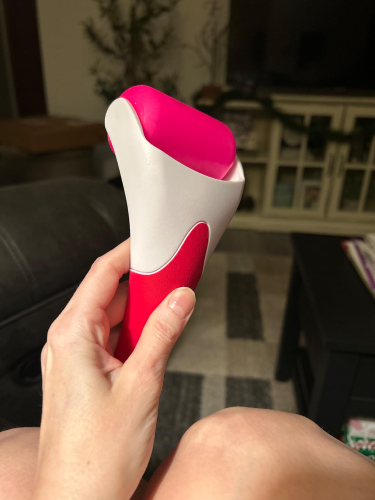 LATME Ice Roller for Face Eyes,Womens Gifts,Facial Massager Beauty Skin Care Tool,Soothes Puffiness & Discomfort,Reusable Ice Face Roller Massager for Self Care customer photo 1