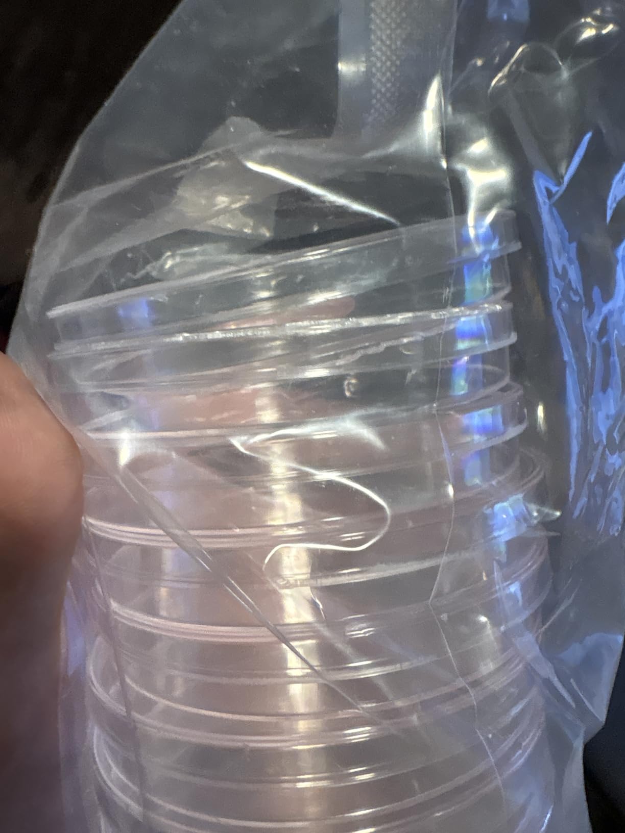 Bekith Petri Dishes with Lids, 50 Pack 90mm Dia x 15mm Deep Plastic Sterile Container, 50 Pack Plastic Transfer Pipettes(3ml) customer photo 2
