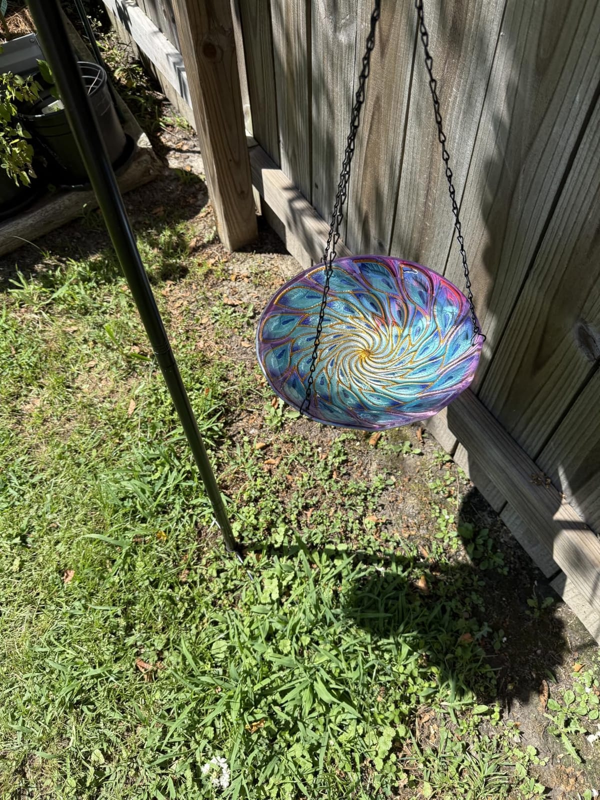 VCUTEKA Hanging Bird Baths Outdoor Glass Birdbath Feeder for Garden Decor | Stained Glass Handmade Peacock Hanging Bird Bath Bowl to Attract Wild Birds for Outside, Lawn, Garden, Yard Decor customer photo 2