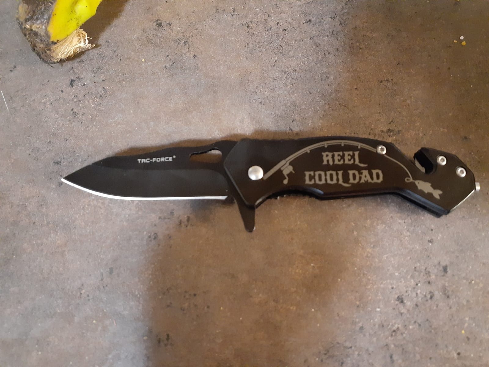 Retirement Gifts for Men who love Fishing - Engraved Pocket Knife for a Fisherman - Ofishally Retired - Funny Retirement Gifts Idea for a Fisherman - Happy Retirement 2023 (O-FISH-ally Retired) customer photo 2