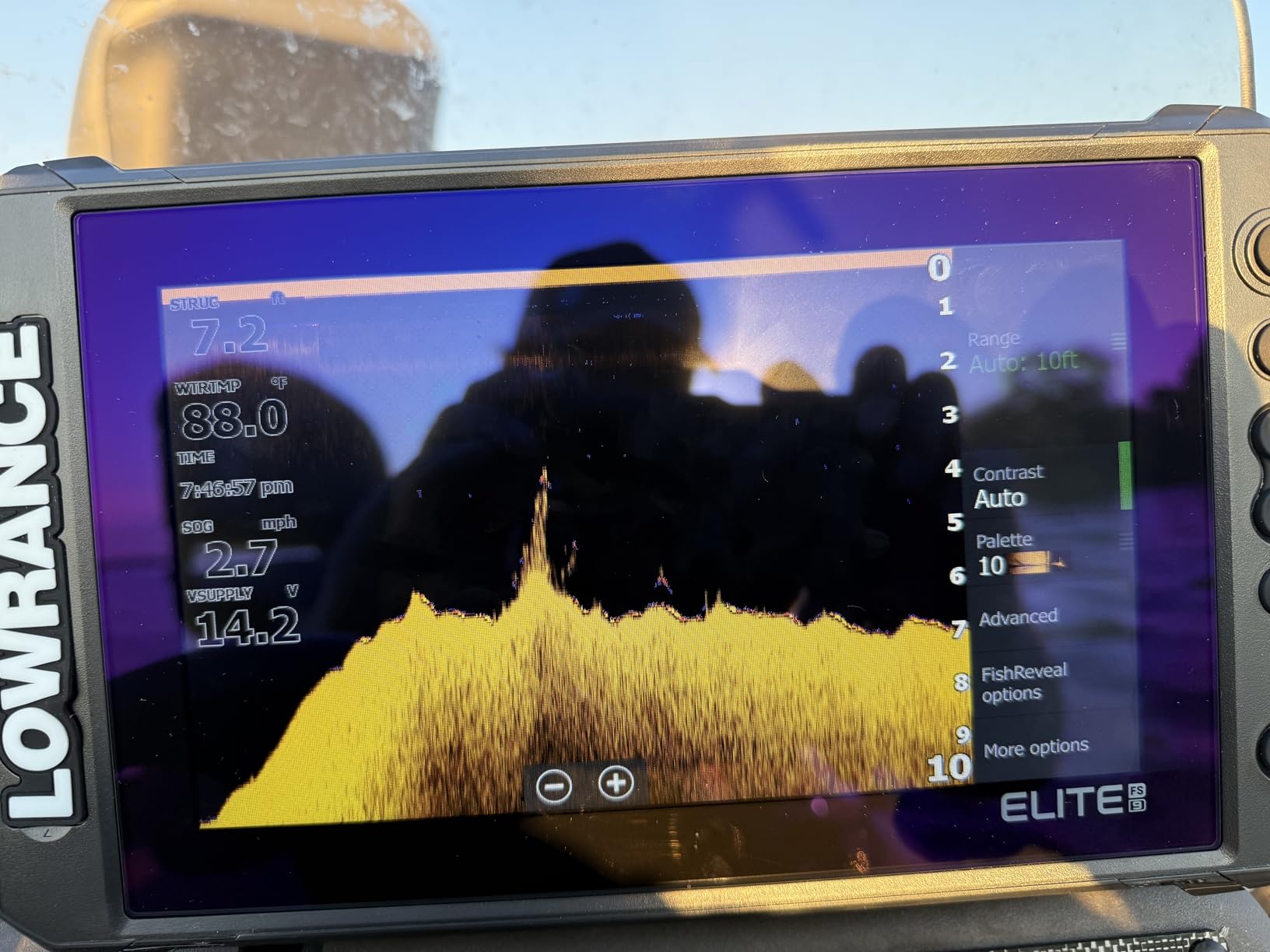 Lowrance Elite FS Fishfinder/Chartplotter, Available with and Without Transducer customer photo 1
