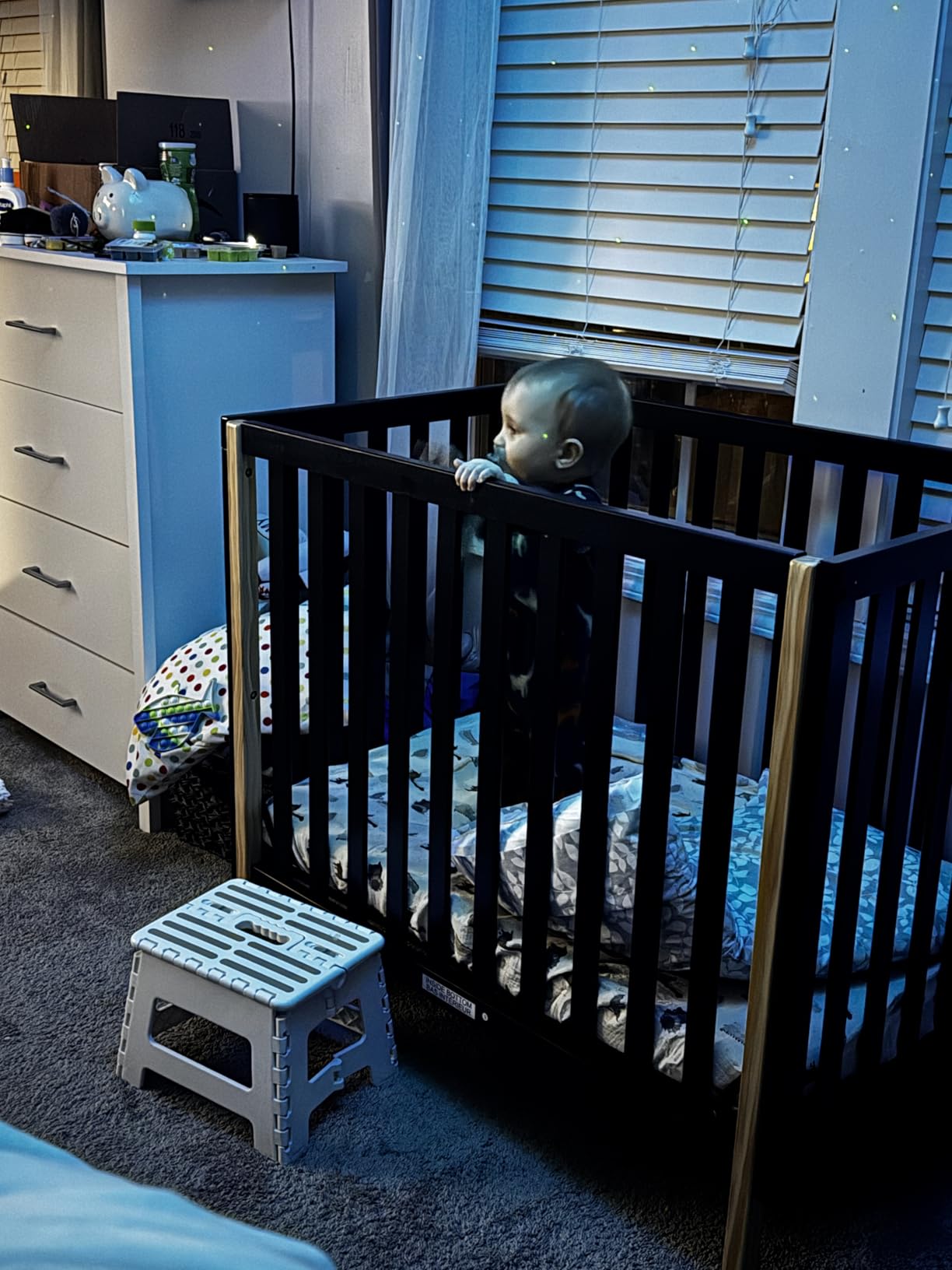 Delta Children Gio Mini Crib with 2.75