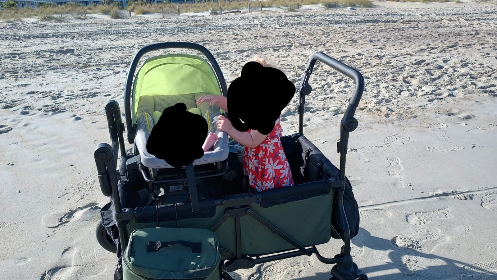 Jeep Deluxe Wrangler Stroller Wagon with Cooler Bag and Parent Organizer by Delta Children, Black/Green customer photo 1