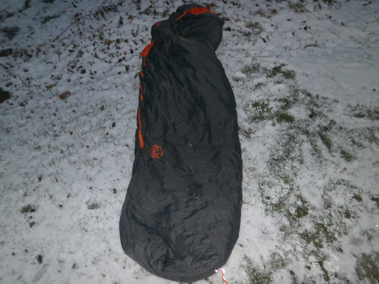 ZOOOBELIVES 10 Degree Down Sleeping Bag for Adults, 4-Season Cold-Weather Mummy Bag, Roomy Fit, 550+ Fill Power Warmth, Lightweight & Compressible for Car Camping, Backpacking & Hunting - AlpliveD1500 customer photo 1