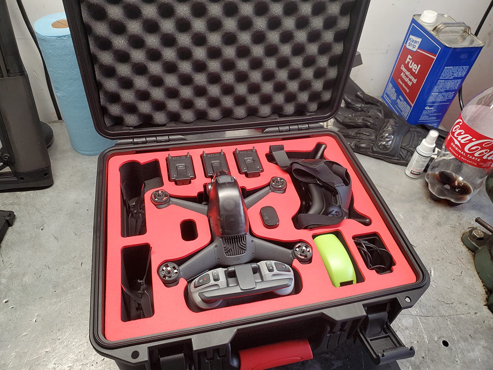 FPVtosky Professional Hard Case for DJI FPV [Case Only] - DJI FPV Drone Carrying Case Accessories - Fits 6 Batteries - Keep Props On, Black, Red, L, Compact customer photo 1