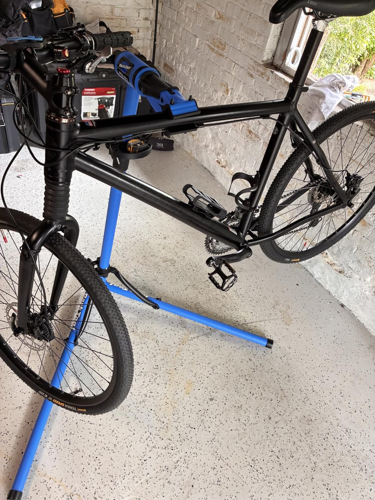 Park Tool PCS-10.3 - Deluxe Home Mechanic Repair Stand customer photo 2