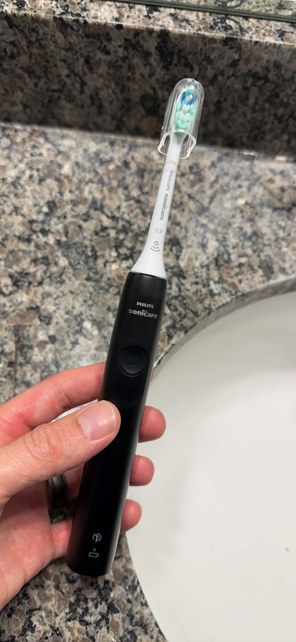 Philips Sonicare 4100 Rechargeable Electric Toothbrush, 1 Brush Head, Black customer photo 2
