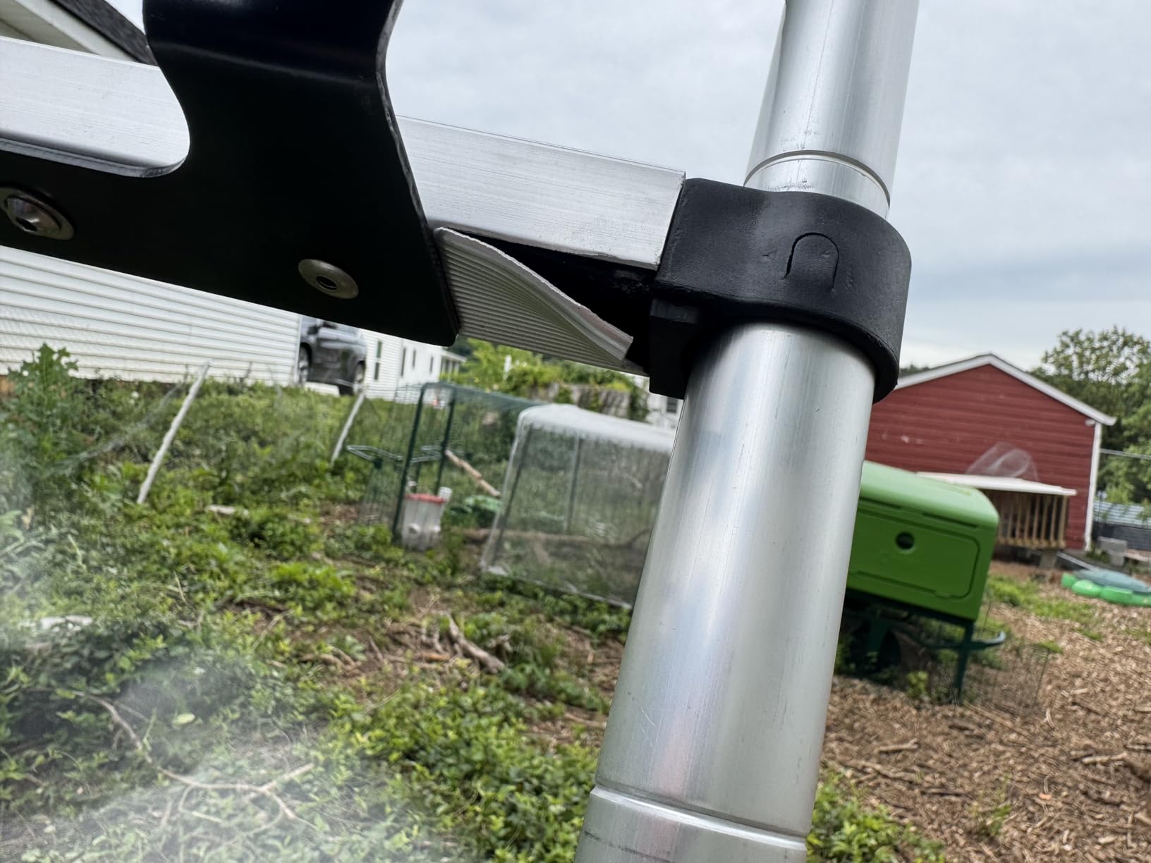 Lippert Components On-The-Go Ladder Telescoping Ladder for 5th Wheel RVs, Travel Trailers and Motorhomes customer photo 2